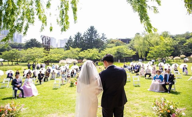 공원 내 그린웨딩 사진 ⓒ타임즈