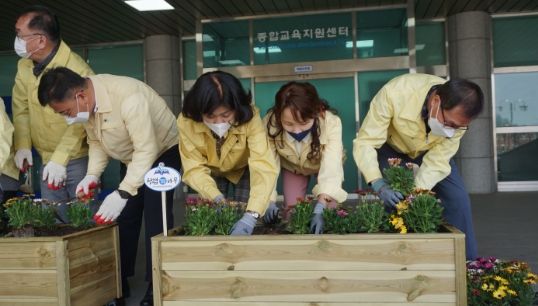 광주하남교육지원청, 새봄맞이 청렴 식목행사