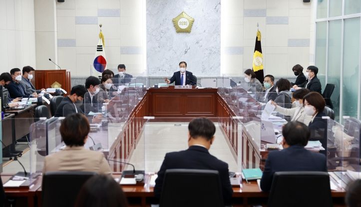 행정사무감사특별위원회