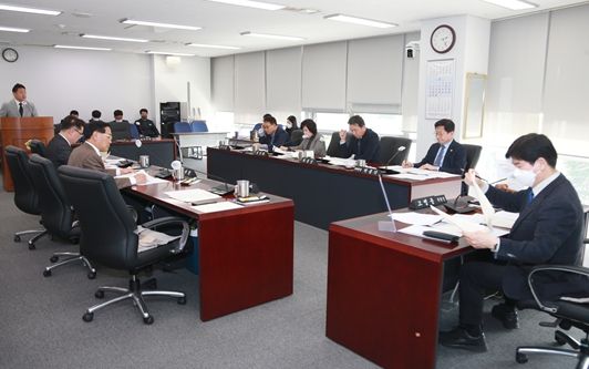성남시의회 임시회 경제환경위원회