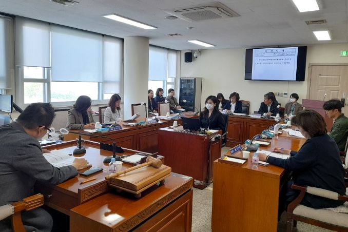 고양시의회 청년정책특별위원회, 고양시 청년정책사업 시행부서 업무보고 청취