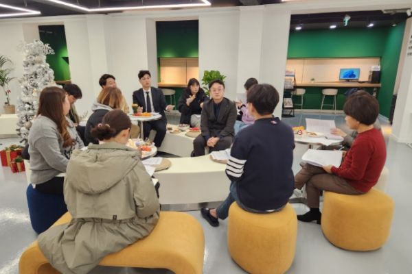 안성시, 청년이 주인이 되는 안성시청년문화공간 ‘청년 톡(talk)톡(talk)’ 운영을 위한 간담회 개최