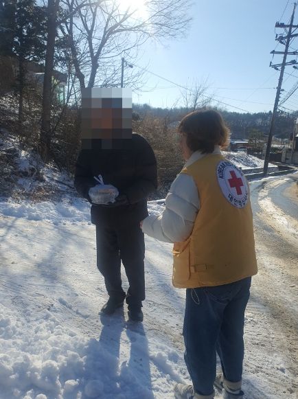 동두천시 생연1동 평화로 봉사회, 취약계층에 음식 나눔 후원