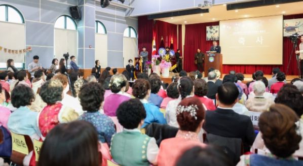도성훈 인천광역시교육감, 남인천중·고등학교 졸업식서 만학의 꿈 응원