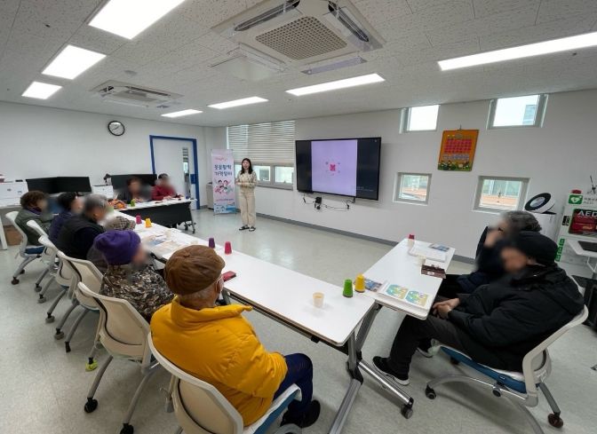 여주시, 치매어르신과 함께하는 웃음활짝! 기억쉼터 운영