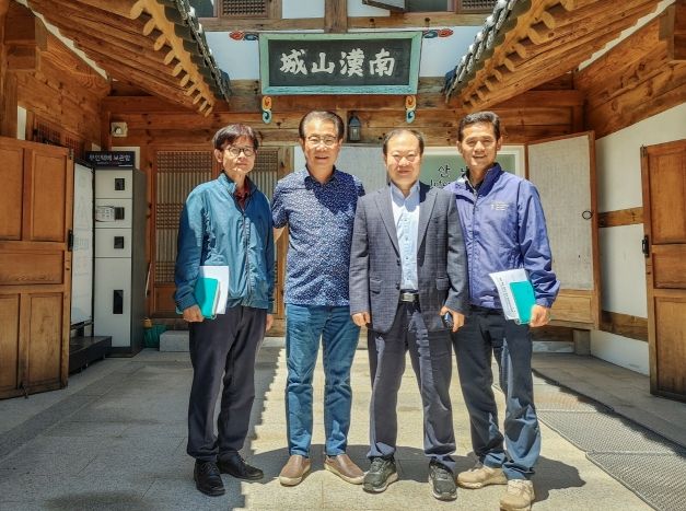 유영두 의원, 남한산성도립공원 찾아 ‘등산 안전장비 무료 대여’ 추진