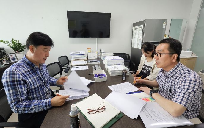 김영기 의원, 반려동물 청소년 정서안정화 사업 현황 점검