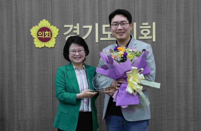 문승호 경기도의원, 경기도의회 교육행정위원회 의정대상 수상