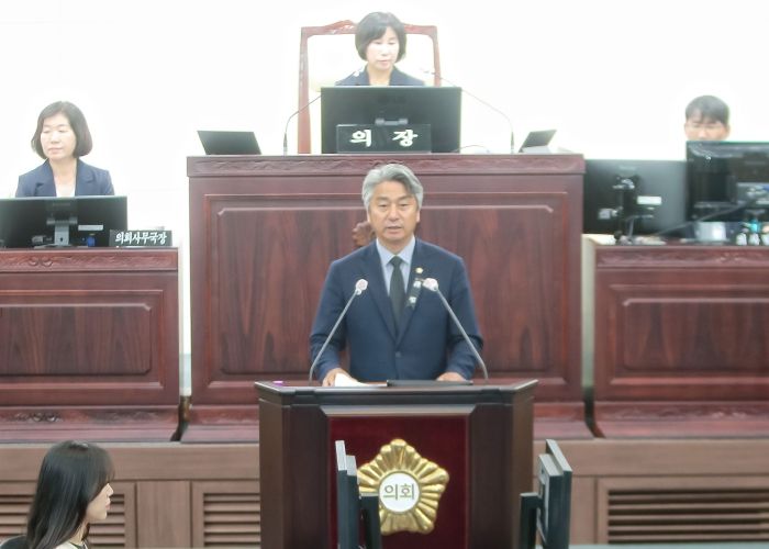 5분 발언하는 장철규 의원