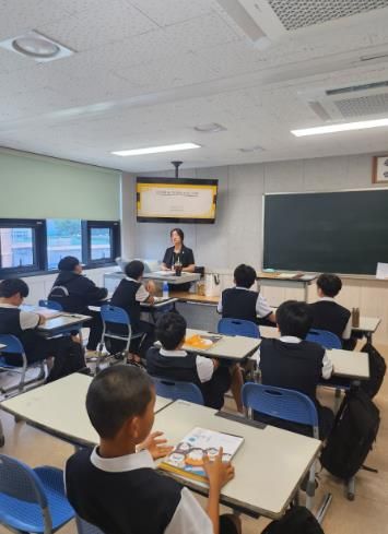 인천남부교육지원청, 변호사가 찾아가는 교육활동침해 예방교육 실시