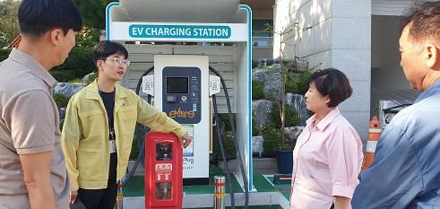 강화교육지원청,‘안전점검의 날’전기차 화재 예방 점검