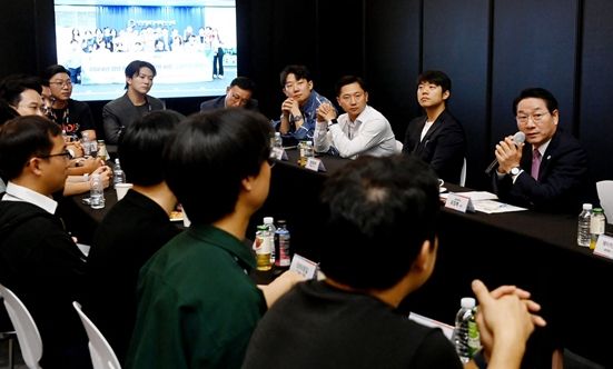 글로벌캠퍼스 해외인프라 활용 청년기업 해외진출 지원