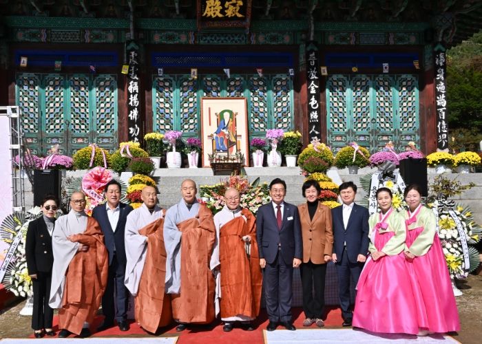 태고보우원증국사 723주년 다례재 단체사진