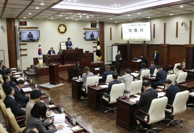 광명시의회, 제290회 제2차 정례회 개회