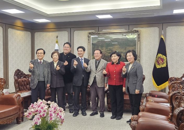 일본 아이치현 미요시시 시장 접견