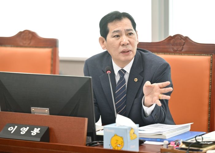 경기도의회 안전행정위원회 이영봉 의원(더불어민주당, 의정부2)