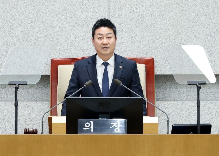 경기도의회 김진경 의장 제383회 임시회 개회 “흔들림 없는 민생정치로 대한민국 치유·회복 여정에 함께 할 것”
