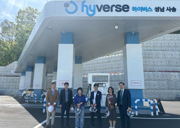 성남시의회 정연화 의원, 사송동 액화수소 충전소 현장 방문
