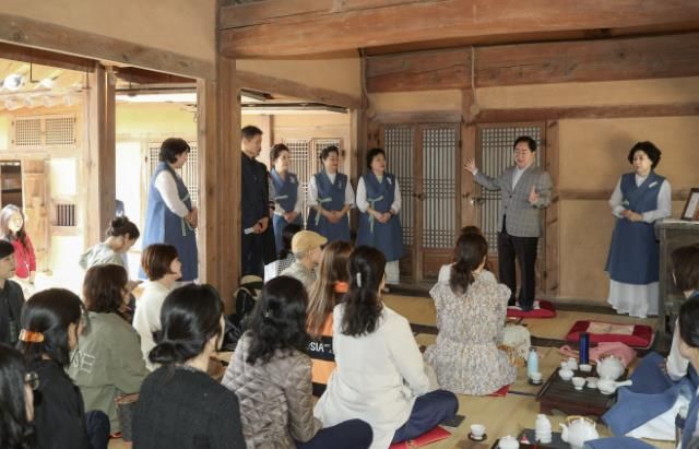 남양주시, '다산차 시민 아카데미' 수강생과 함께 정약용유적지 답사 진행