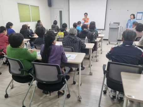 구리시자원봉사센터, 유채꽃축제 자원봉사자 안전 및 친절교육 실시