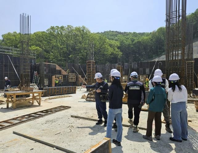 용인특례시 처인구 고림동 고등학교 신축공사 현장 점검 사진