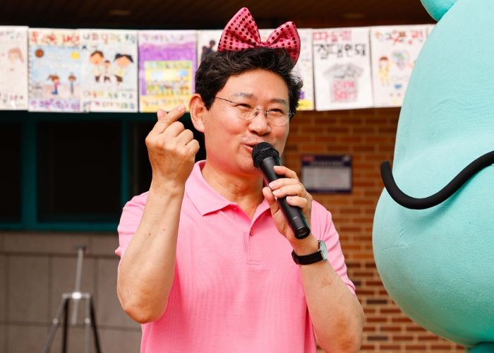 18일 상하초에서 캠페인에 참석한 이상일 시장이 발언하고 있다