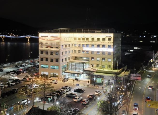 군청사
