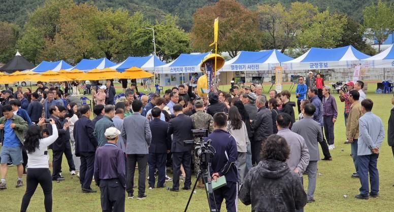 제8회 서석코스모스축제 성황리에 마무리 면 단위 지역주민이 참여하는 완성도 높은 축제로 평가