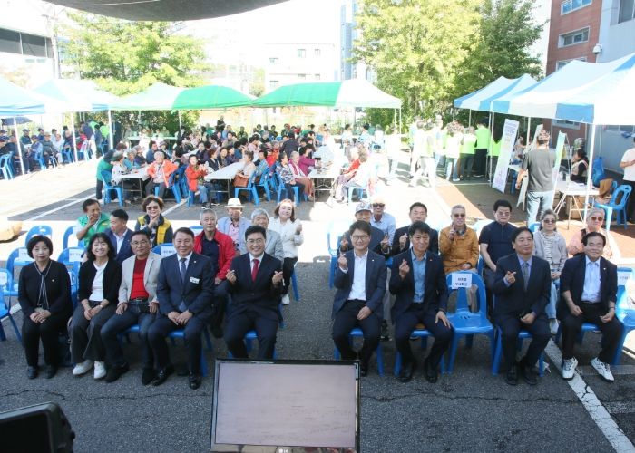 고양시 대덕동, ‘2025년 경로잔치’ 성황리 개최