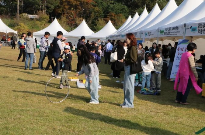 아산문화재단, 생활문화축제 '달리는 동아리'