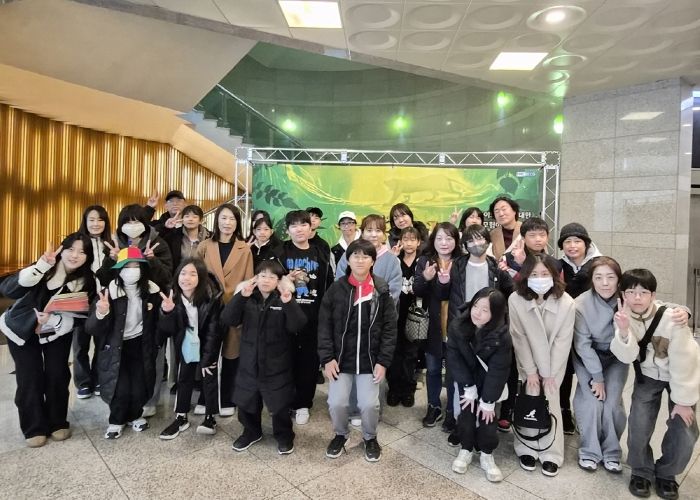 ‘함께 가자(家慈), 예술길’ 참여 가족 단체 사진