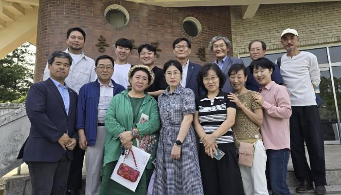 제1기 충주학연구소 구술조사원과 구술조사 연구진 사진