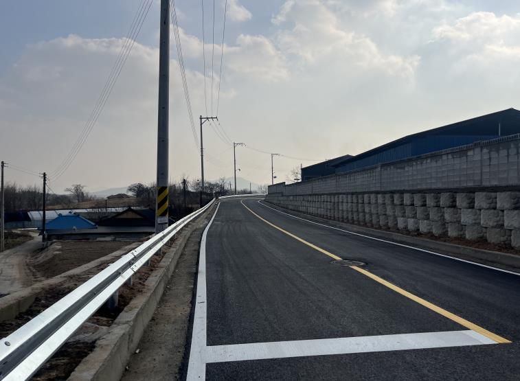 용인특례시 처인구 백암면 백봉리에 개통된 농어촌도로 '봉리선 리도206호 1구간'