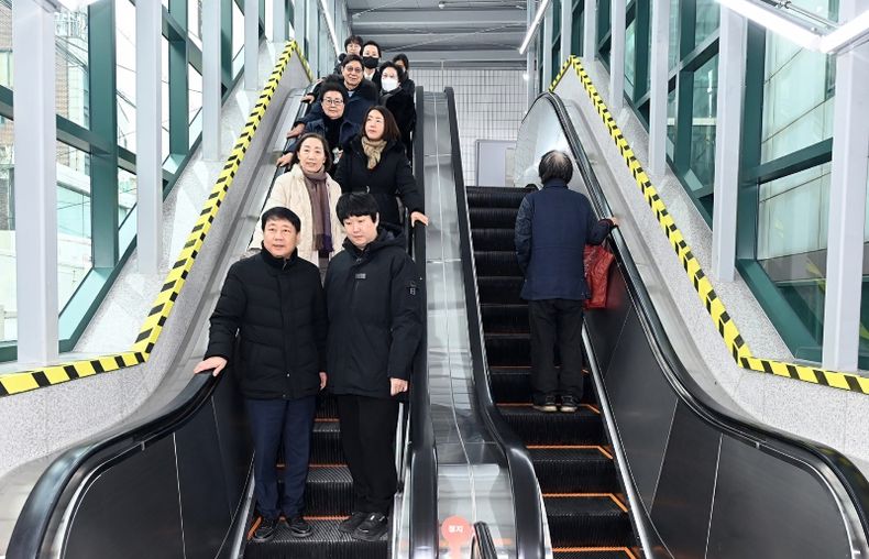 부평구-한국철도공사, 백운역 2번 출구 에스컬레이터 개통