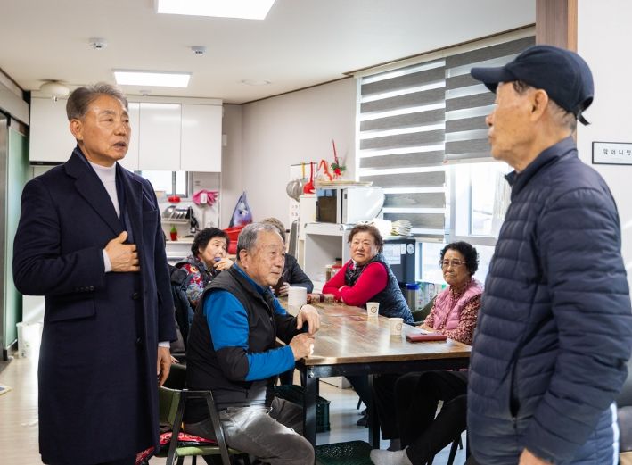 윤환 계양구청장, 겨울철 경로당 현장 방문