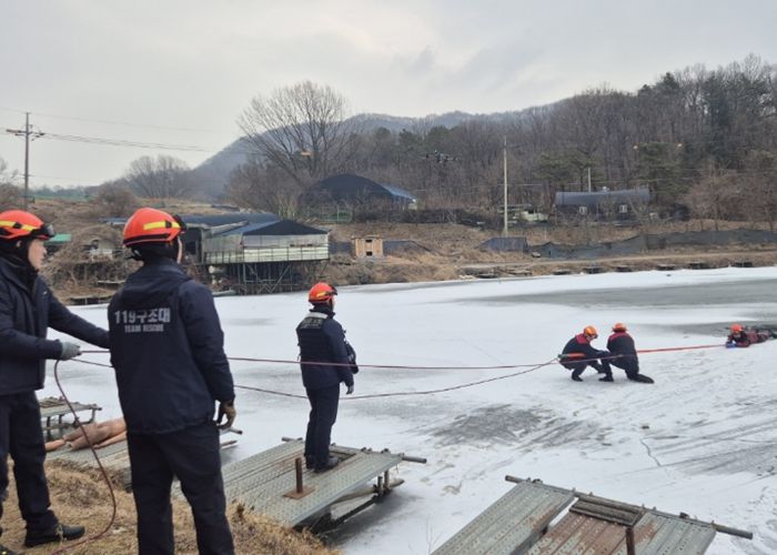 광명소방서, 동계 수난사고 대응역량 강화를 위한 특별훈련 실시