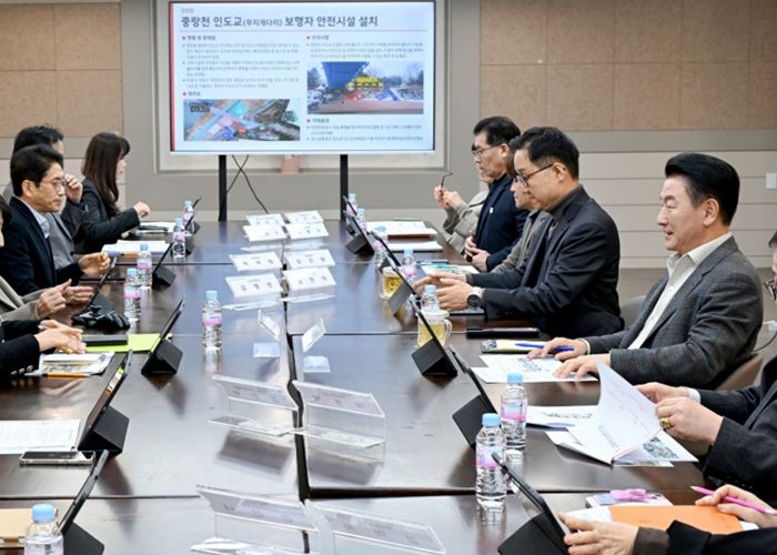 2월 24일 의정부시청 회룡홀에서 열린 ‘2월 동장단 정책소통 티타임’ 모습.